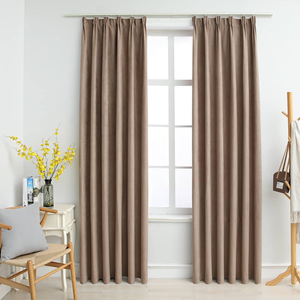 Gordijnen verduisterend met haken 2 st 140x175 cm taupe – afbeelding 1