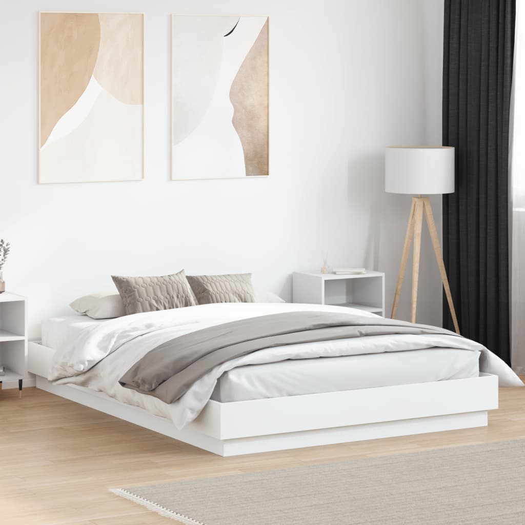 Bedframe bewerkt hout wit 160x200 cm – afbeelding 1