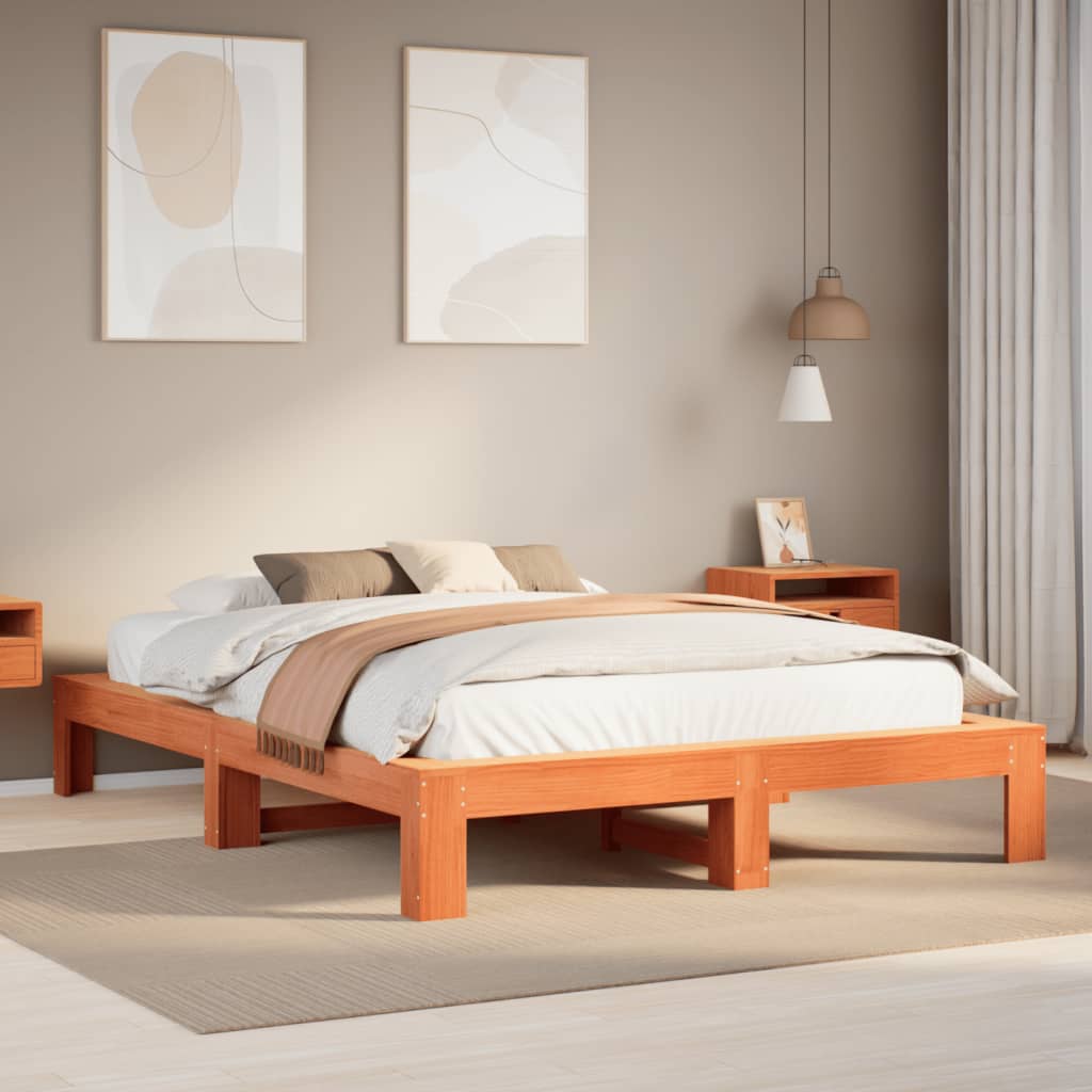 Bedframe zonder matras massief grenenhout wasbruin 140x200 cm – afbeelding 1