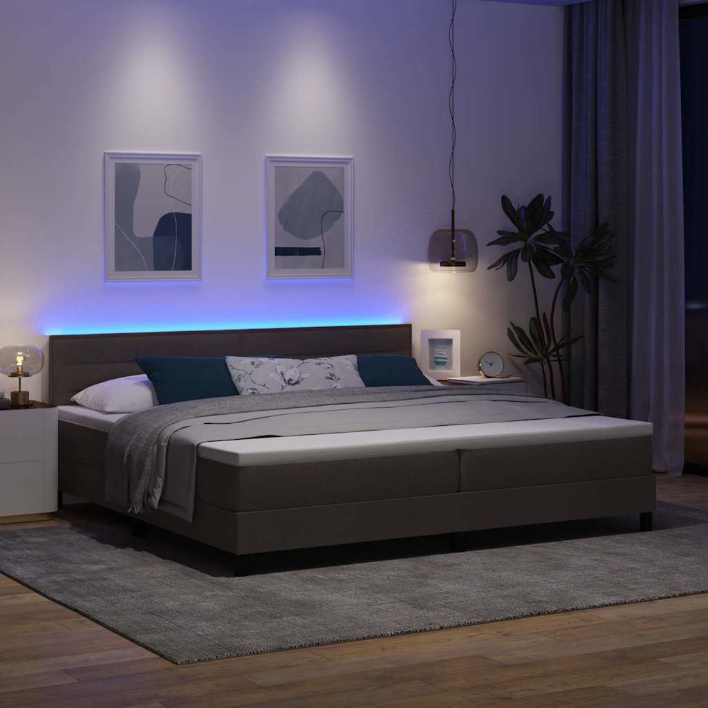 Boxspring bed met matras met LED Donkerbruin 200 x 200 cm Stof – afbeelding 5