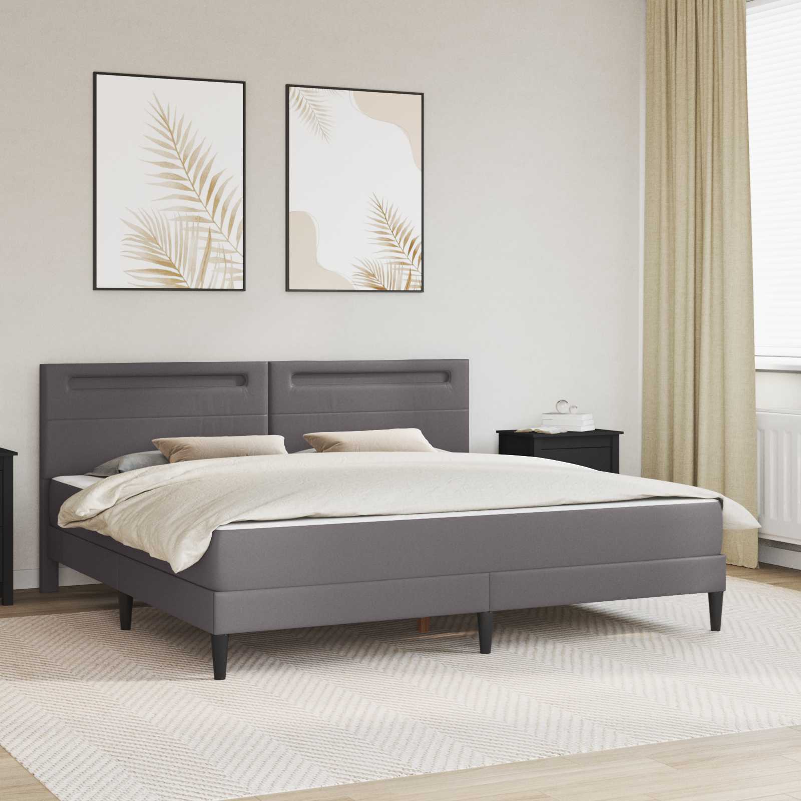 Bedframe met LED-stripverlichting Grijs 200 x 200 cm Kunstleer