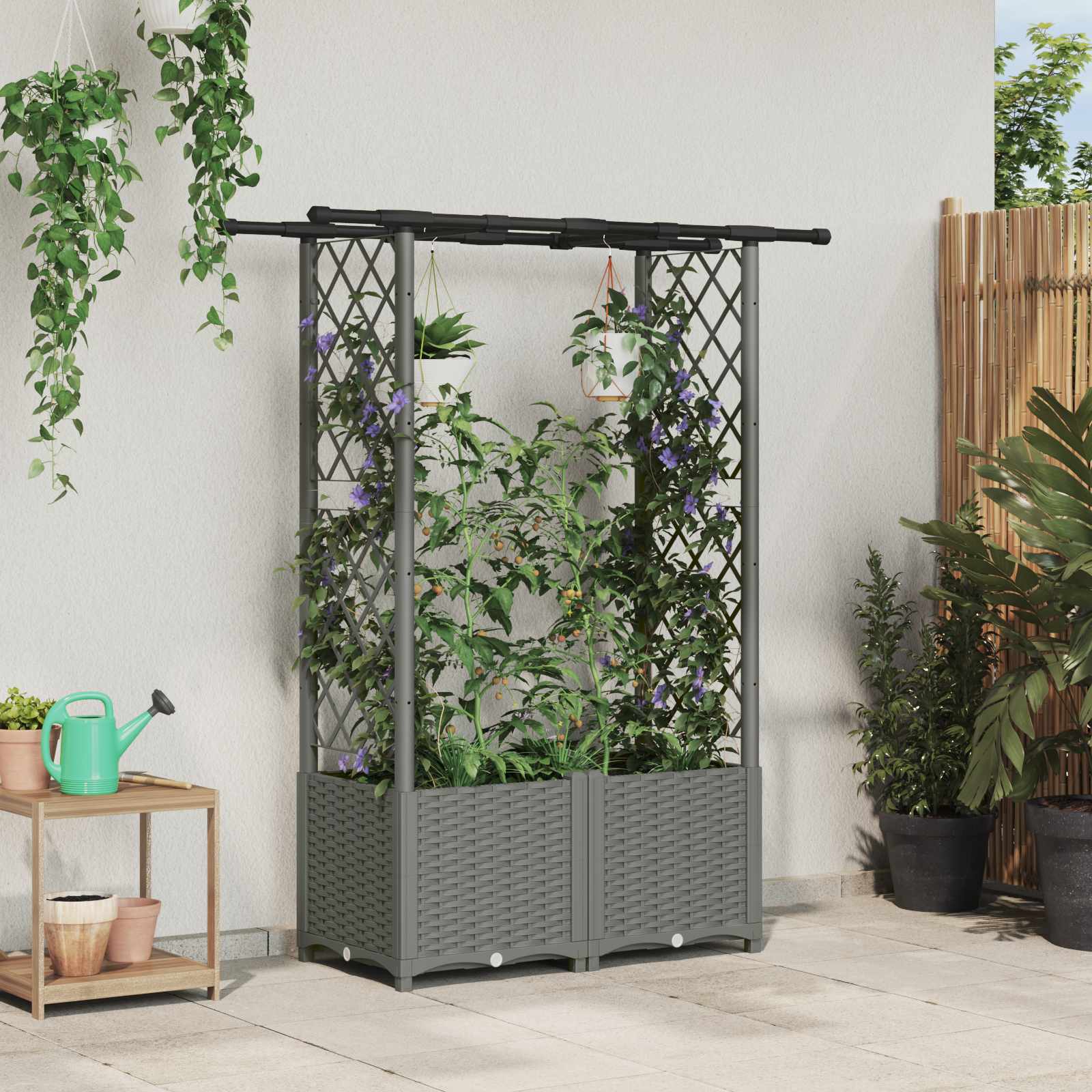 Verhoogd Bed met Trellis en Dak Lichtgrijs 124,5 x 40 x 136 cm