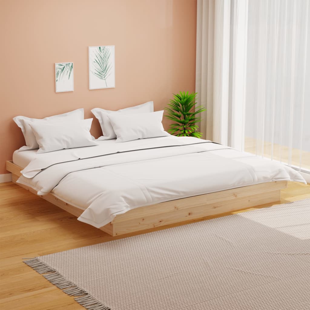 Bedframe massief hout 180x200 cm